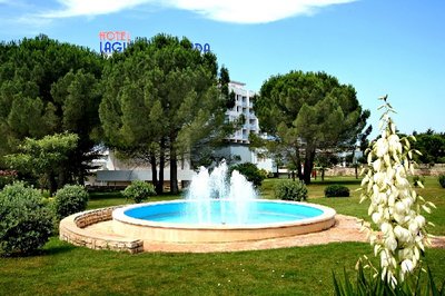 Hotel Laguna Materada ***