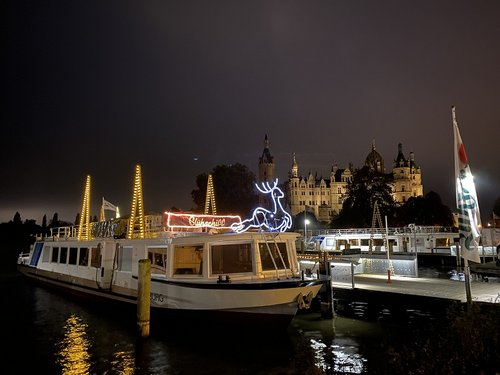 ©büro v.i.p. ©büro v.i.p.