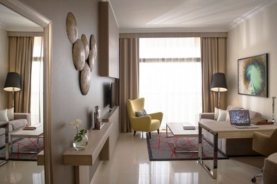 © Two Seasons Hotel &amp; Apartments