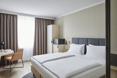 Crowne Plaza Hamburg - City Alster, 2 / 2