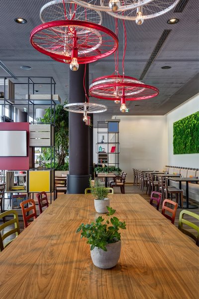 IntercityHotel Duisburg, 2 / 2