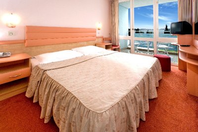 Hotel Laguna Materada ***