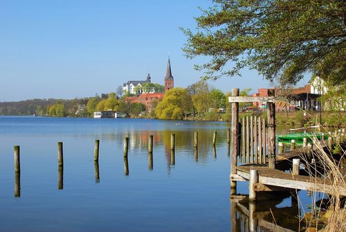 AdobeStock_48764779_Plön_Plöner_See