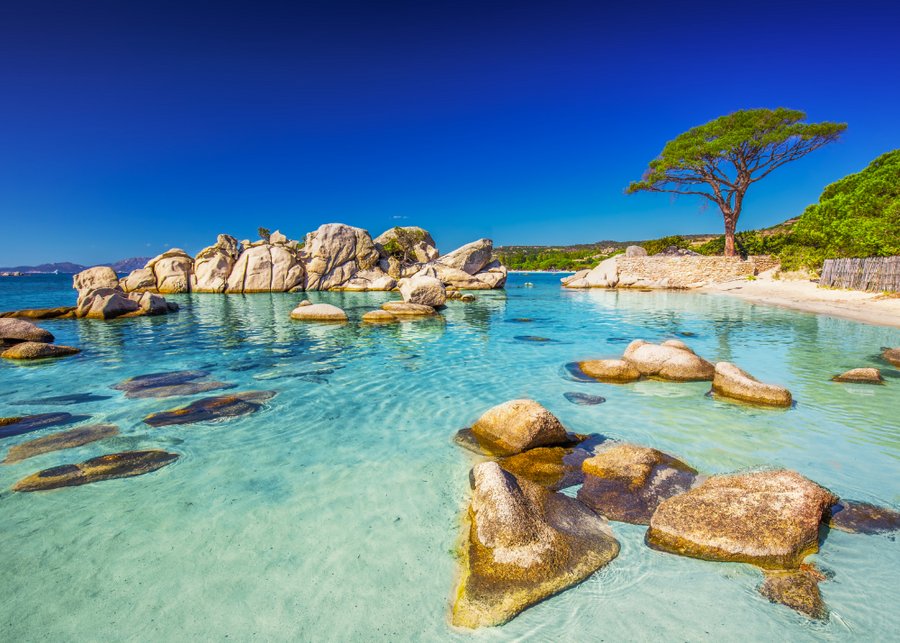 Sardinien und Korsika