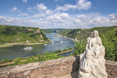 Singlereise an den Rhein