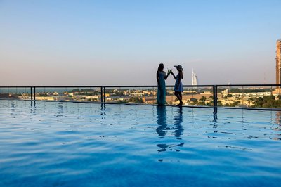 © Two Seasons Hotel &amp; Apartments