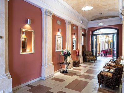 Hotel Embassy, 3 / 4