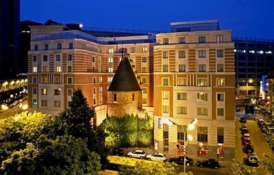 Novotel Brüssel City Centre
