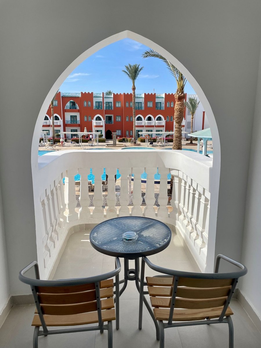 ©Sandra Henschel
Zimmerbeispiel Hotel Sunrise Garden Beach
