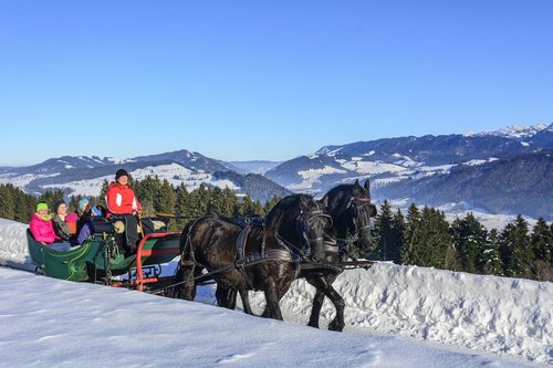 Weihnachtszauber in Tirol