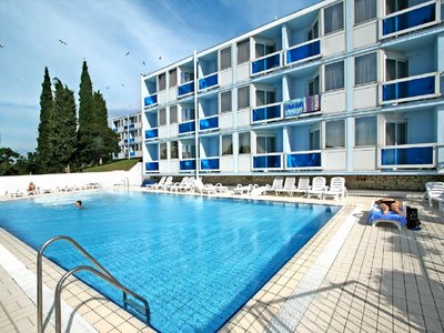 Hotel Laguna Plavi***