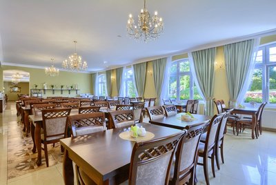 Magnolia III Magnolia III