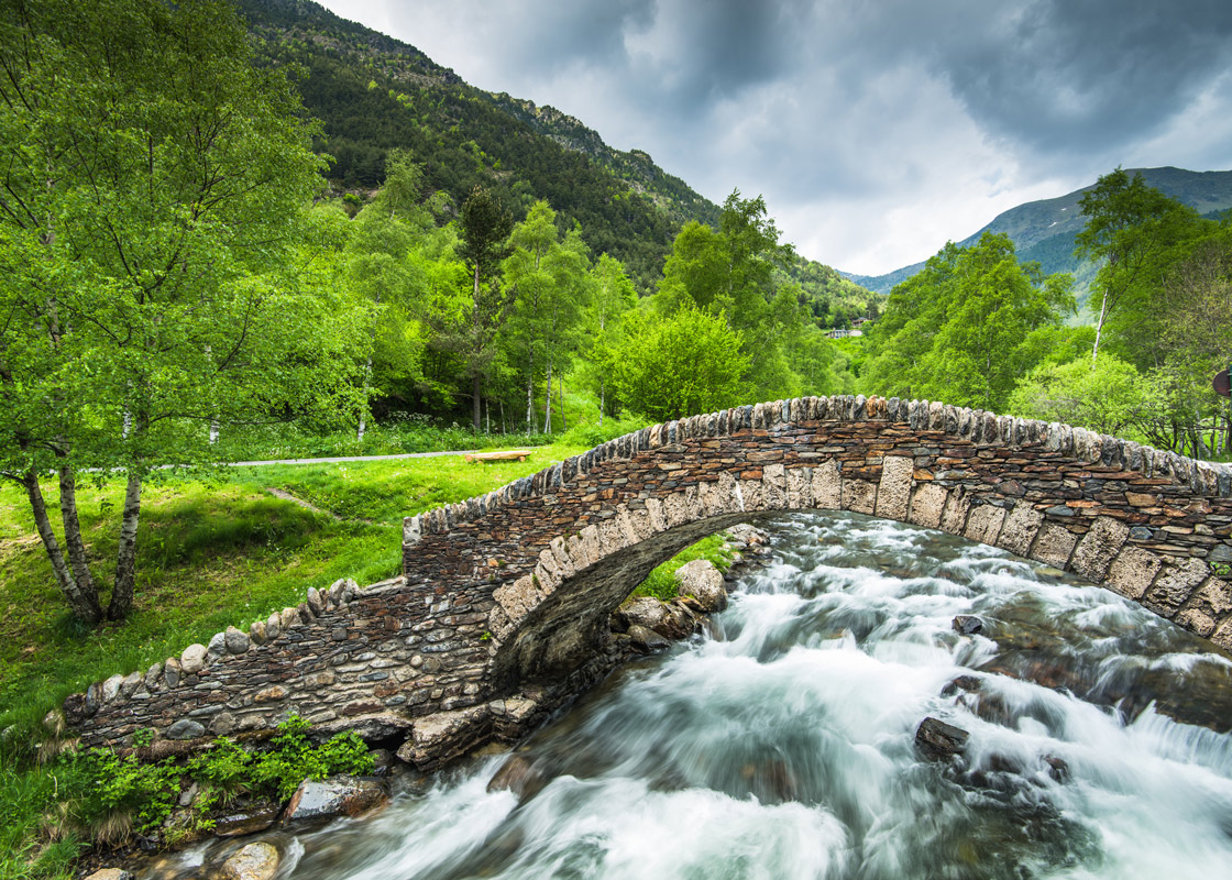 Fürstentum Andorra und pulsierendes Barcelona Fürstentum Andorra und pulsierendes Barcelona