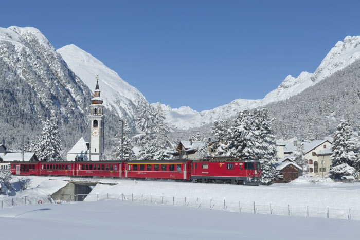 Winterliches Schweizer Bahnerlebnis