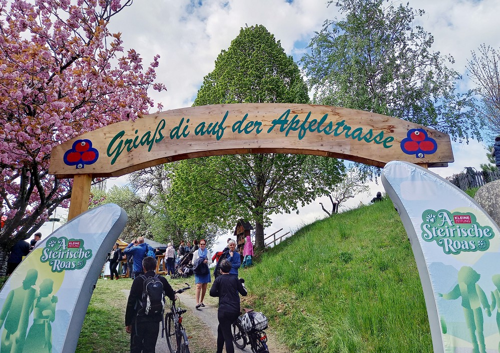 Apfelblütenfest in der Steiermark