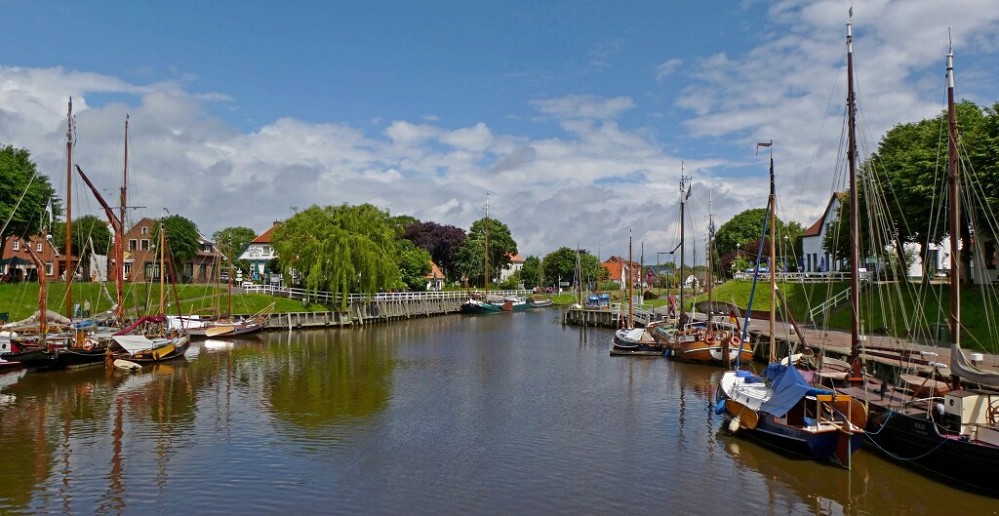 187_Hafen_in_Carolinensiel_C_www.ostfriesland.travel